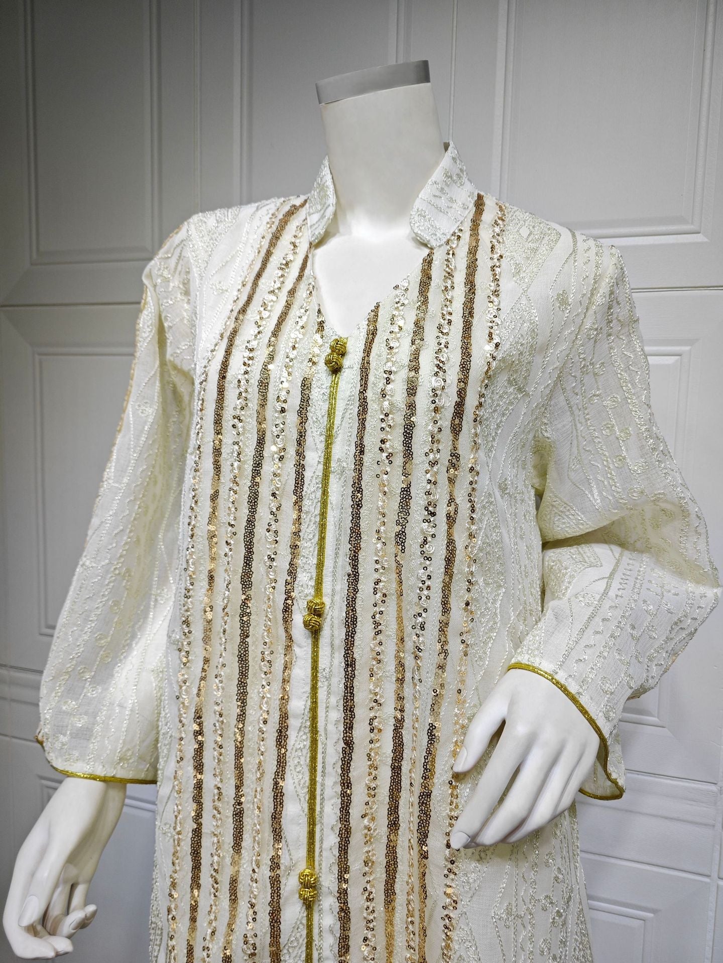 LM6662 Mesh embroidery sequin patchwork long-sleeved dress, loose robe style