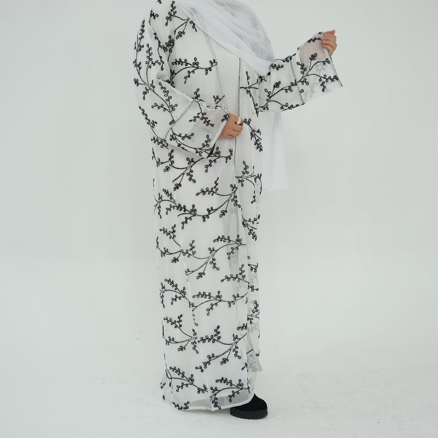 LM6623 Full-body embroidered long cardigan (optional inner layer)