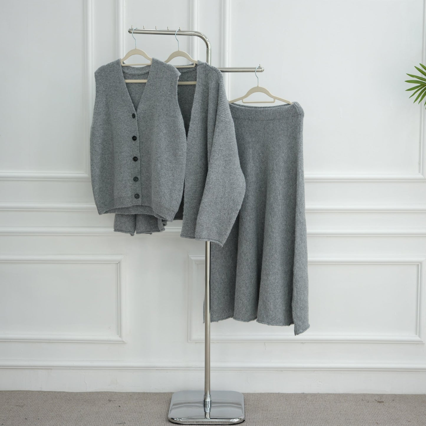 LM6596 Autumn and winter thickened knitted three-piece suit (excluding headscarf) vest + cardigan + skirt