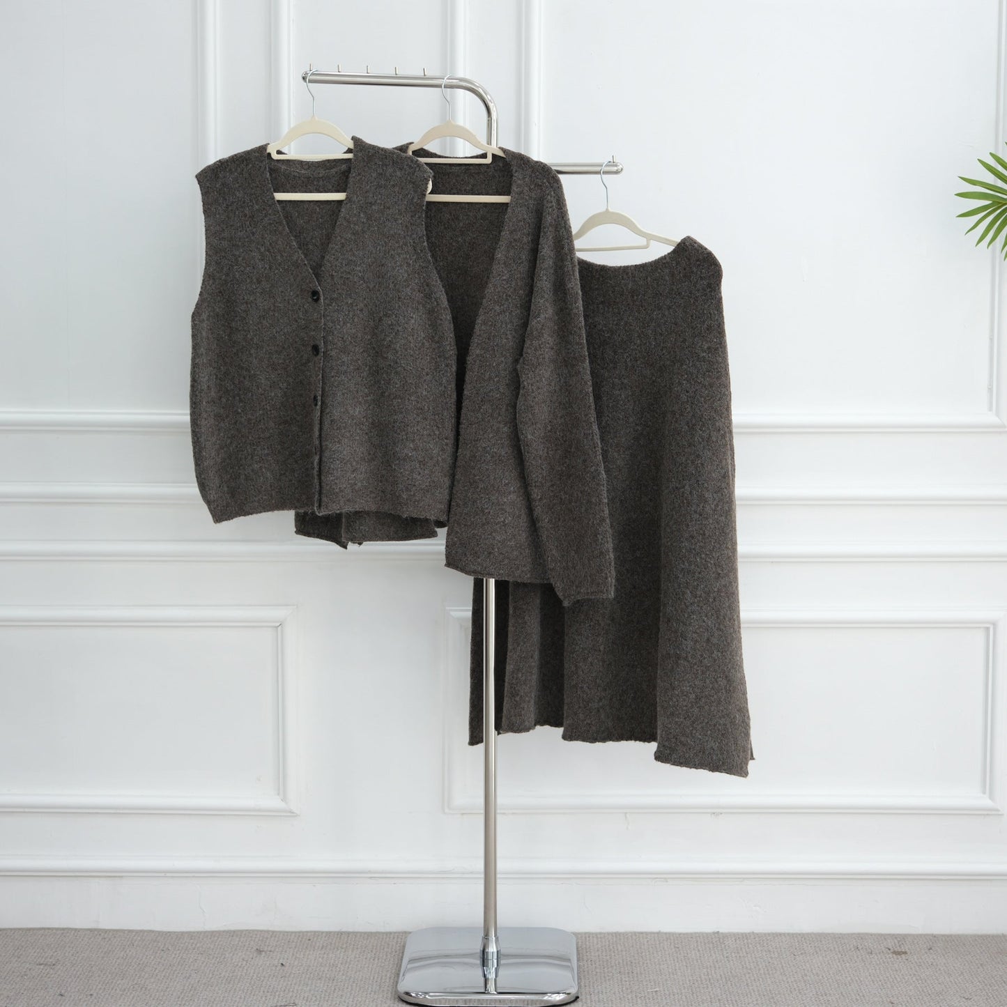 LM6596 Autumn and winter thickened knitted three-piece suit (excluding headscarf) vest + cardigan + skirt