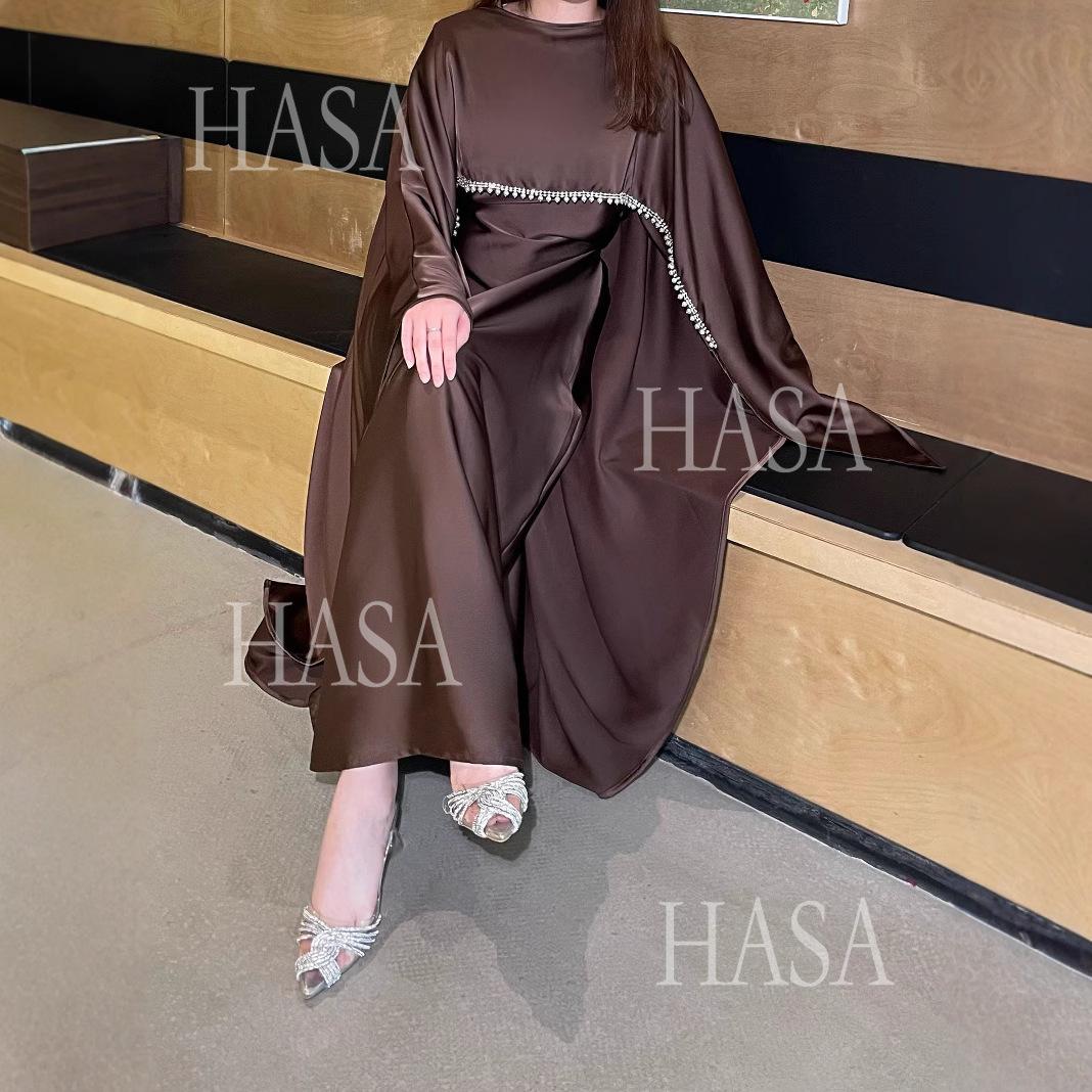 LUMAYA6476 Long Sleeves Glossy Robe with Pearl Embellishment