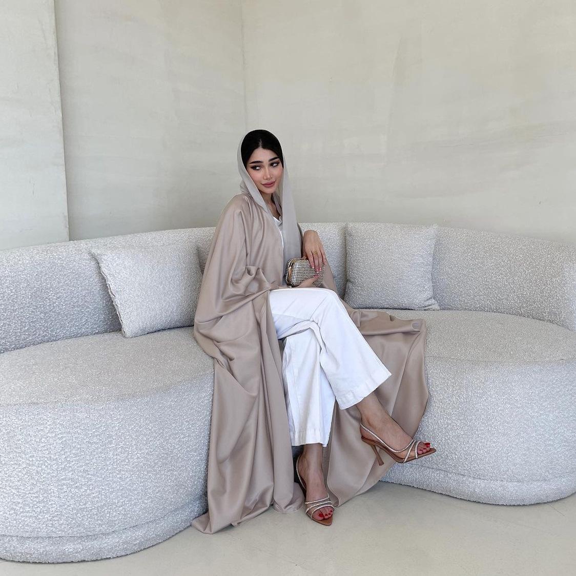 LUMAYA LUMAYA1056 Bat Sleeve Robe
