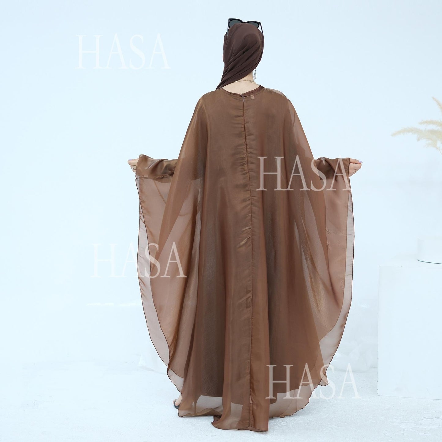 LUMAYA6524 Elegant two-piece solid-color robe and dress with optional headscarf