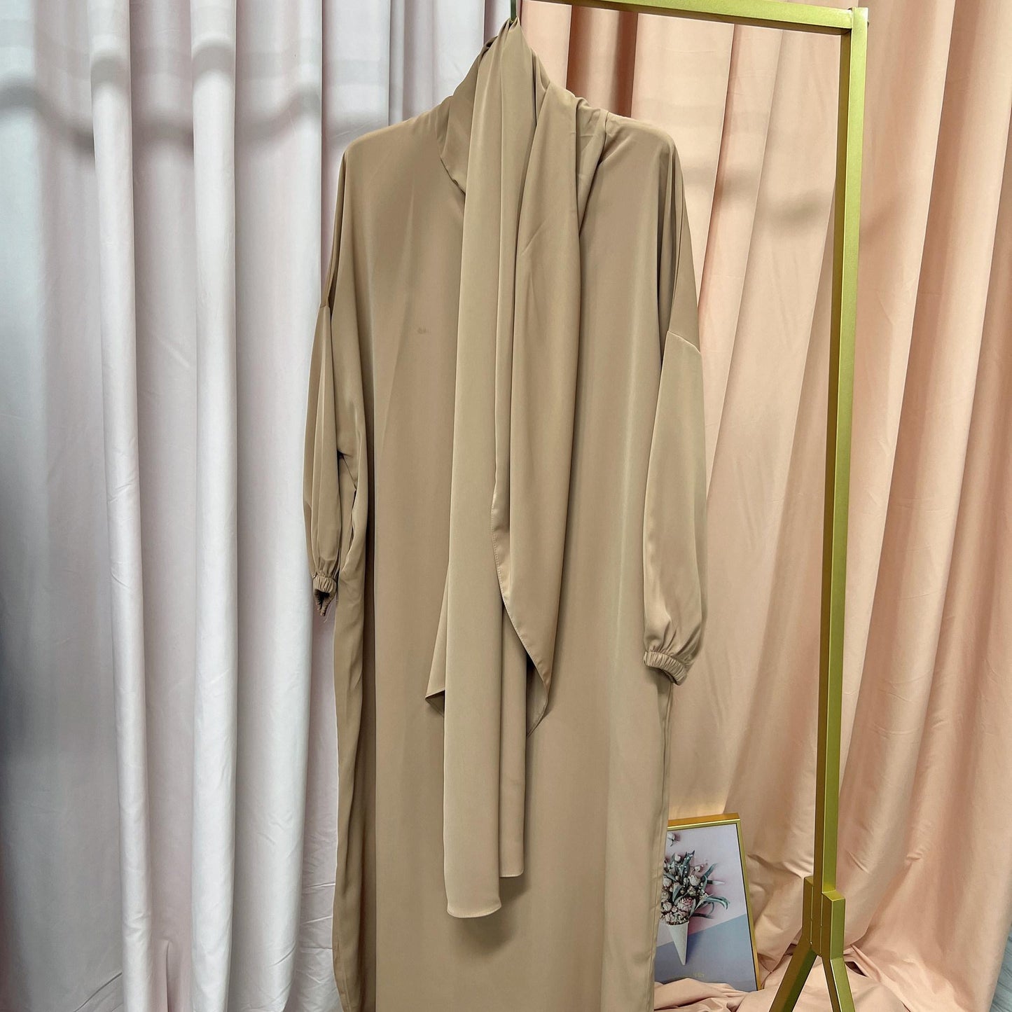 New Middle East Dubai Turkish Robe Dress with Hijab hoody abaya