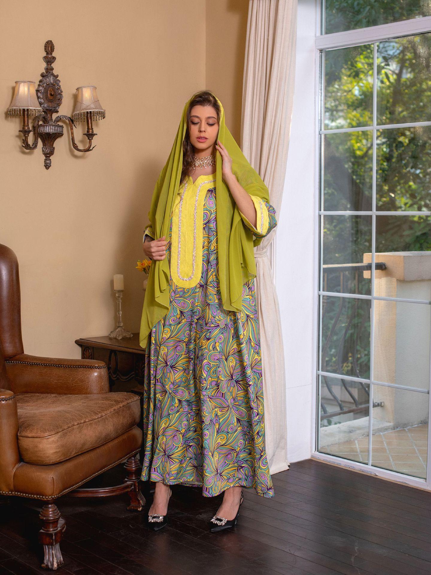 LUMAYA LUMAYA1074 Muslim Embroidered Hot Diamond Dress
