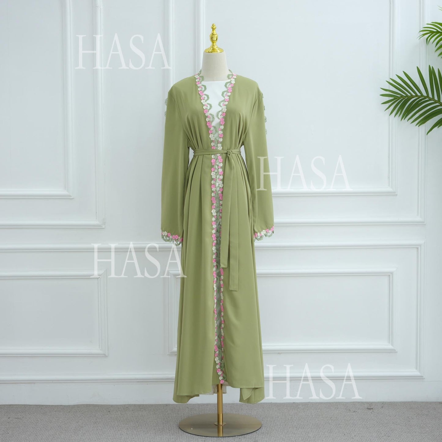 HA6560 Simple Floral Embroidery Cardigan