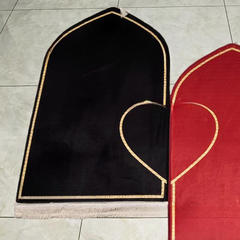 LM1238 2pcs Set Heart-SLMped Flannel Printed Blanket and Prayer Mat