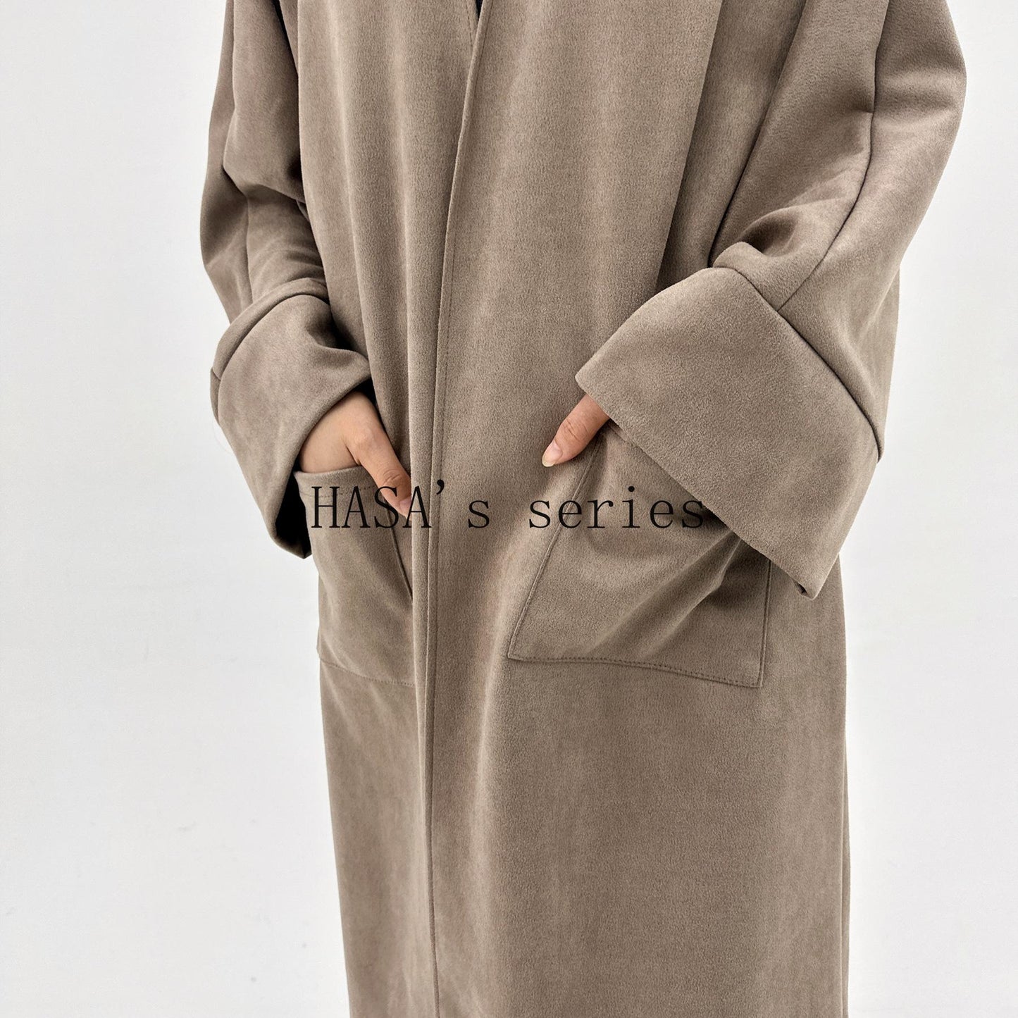 LUMAYA5148 Suede-textured, Simple Cardigan-style Long Robe, A Loose and Comfortable Dress for Autumn and Winter.