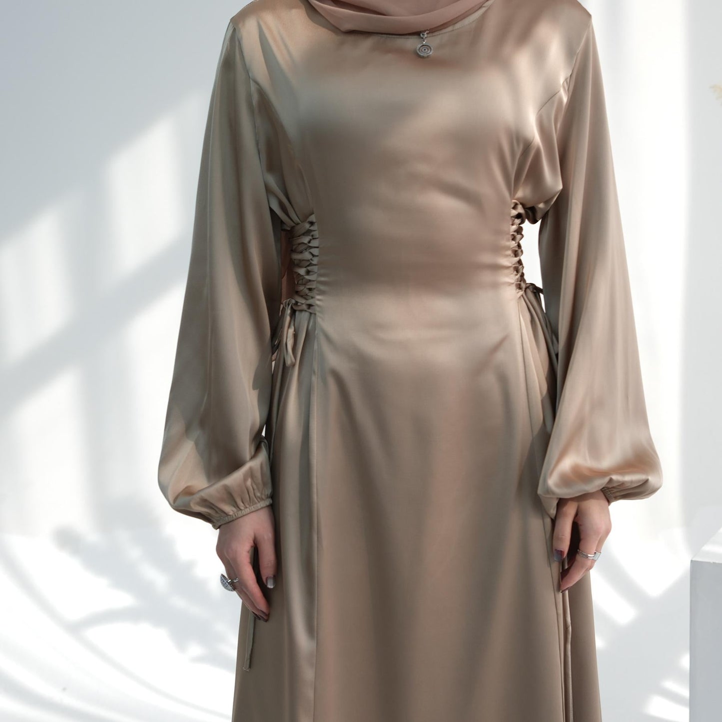 LUMAYA LUMAYA0991 Solid Color High-necked Slim Elegant Dress