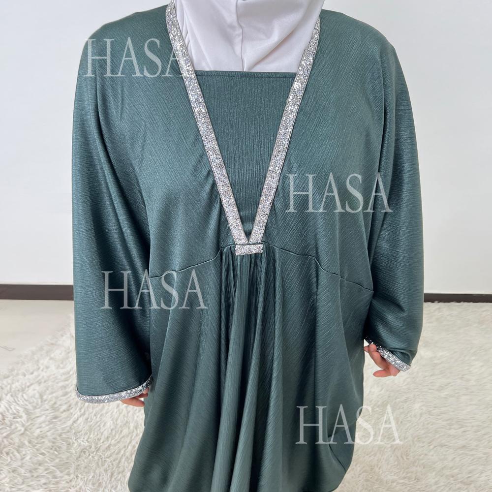 LUMAYA6499 Abaya with diamond details on the chest