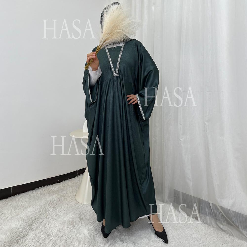 LUMAYA6499 Abaya with diamond details on the chest