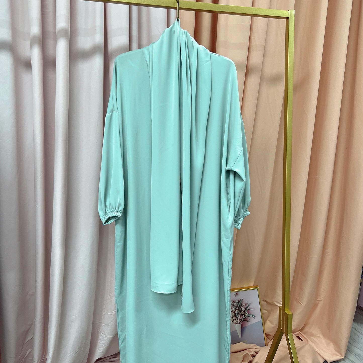New Middle East Dubai Turkish Robe Dress with Hijab hoody abaya