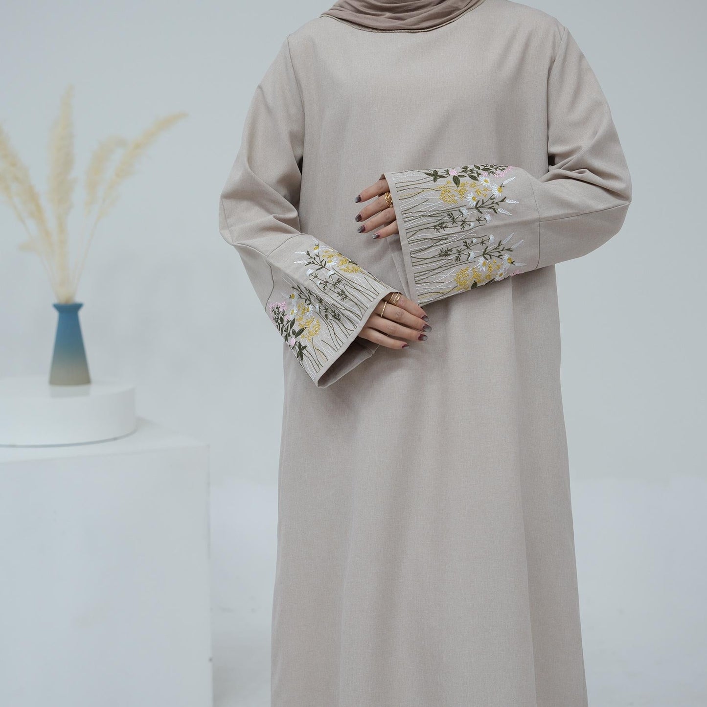 LUMAYA LUMAYA1090 Flower Embroidery Elegant Dress