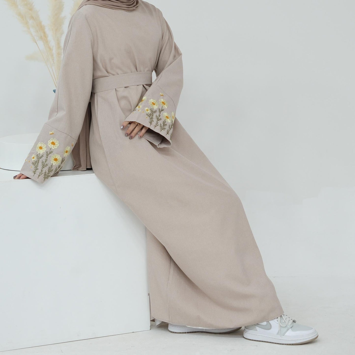 LUMAYA LUMAYA1090 Flower Embroidery Elegant Dress