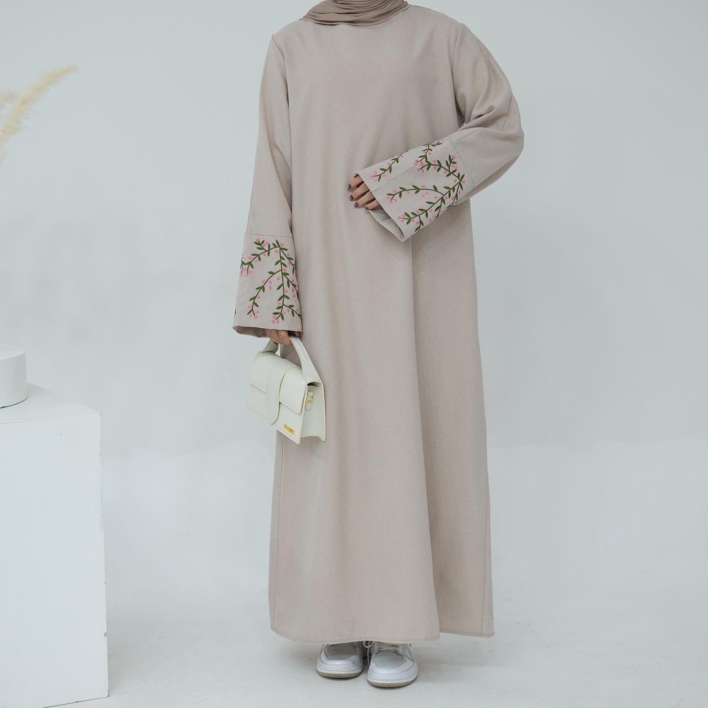 LUMAYA LUMAYA1090 Flower Embroidery Elegant Dress