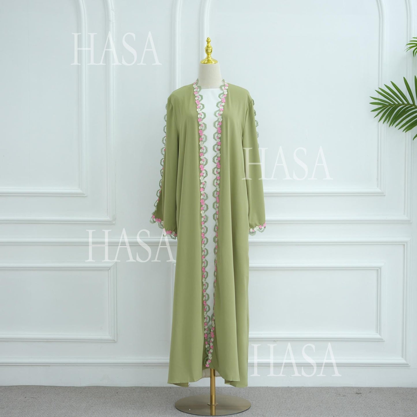 HA6560 Simple Floral Embroidery Cardigan