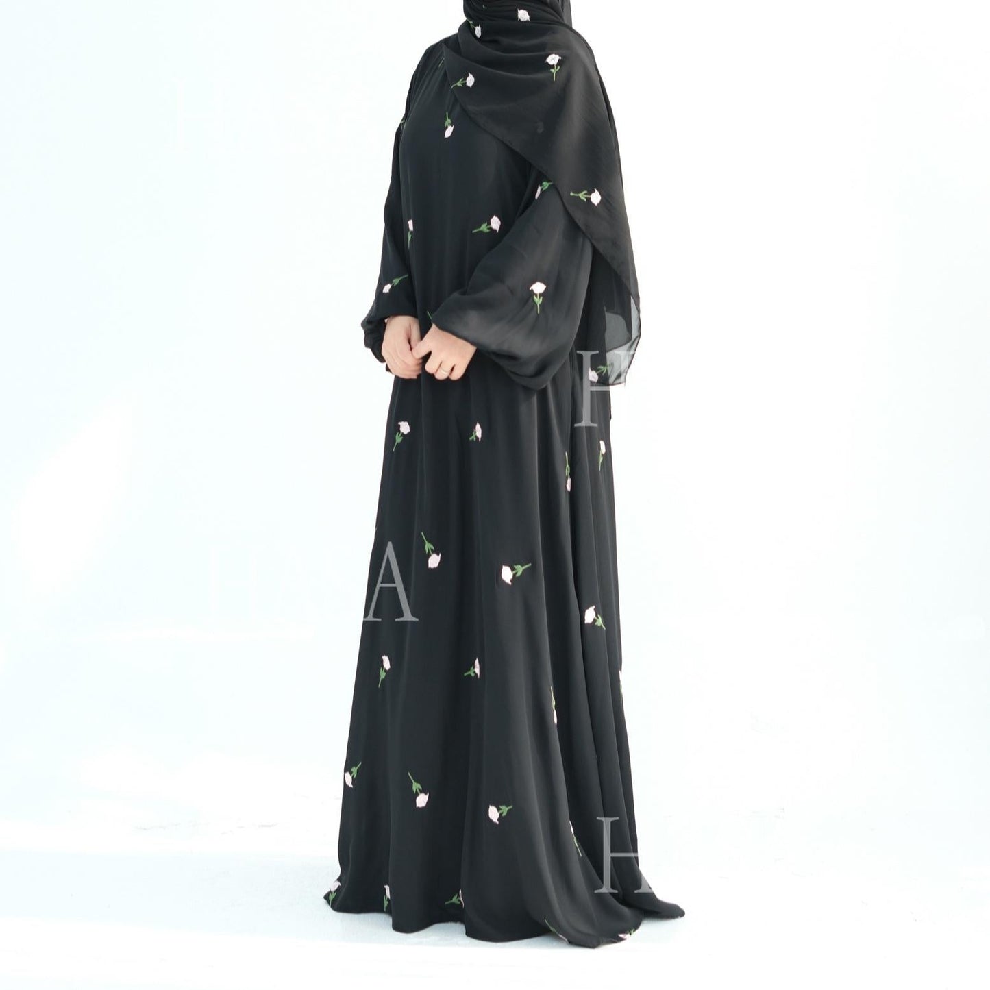 LUMAYA5871 Flower Embroidered Two-piece Dress | Elegant Swing + Belt Design