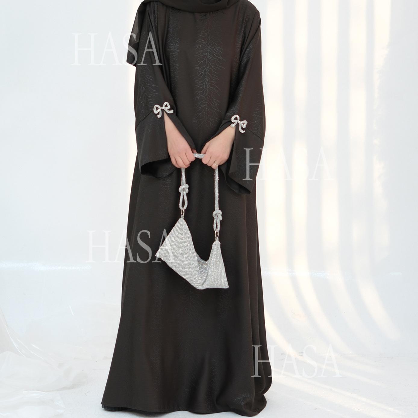 LUMAYA5867 Bow-knot Cuff Long Skirt | Elegant and Radiant