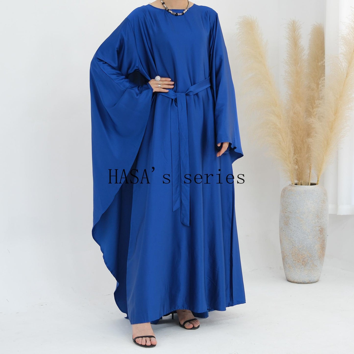 LUMAYA4835 High-density Stretch Satin Long Dress, Simple, Elegant, and Comfortable To Wear.
