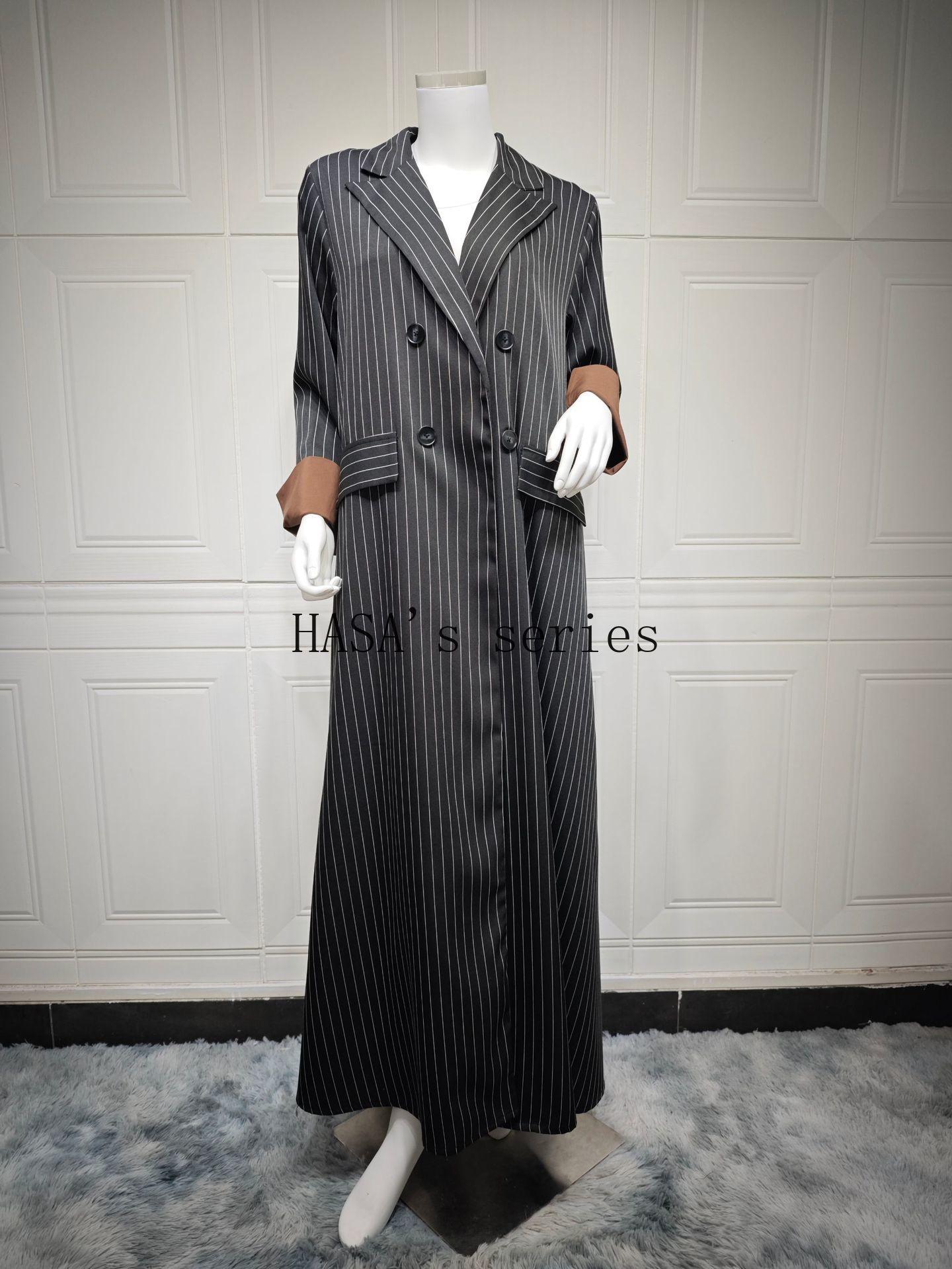 LUMAYA5101 Double-breasted, Pinstriped, Long Coat-style Robe with A Loose and Elegant Dress Design.