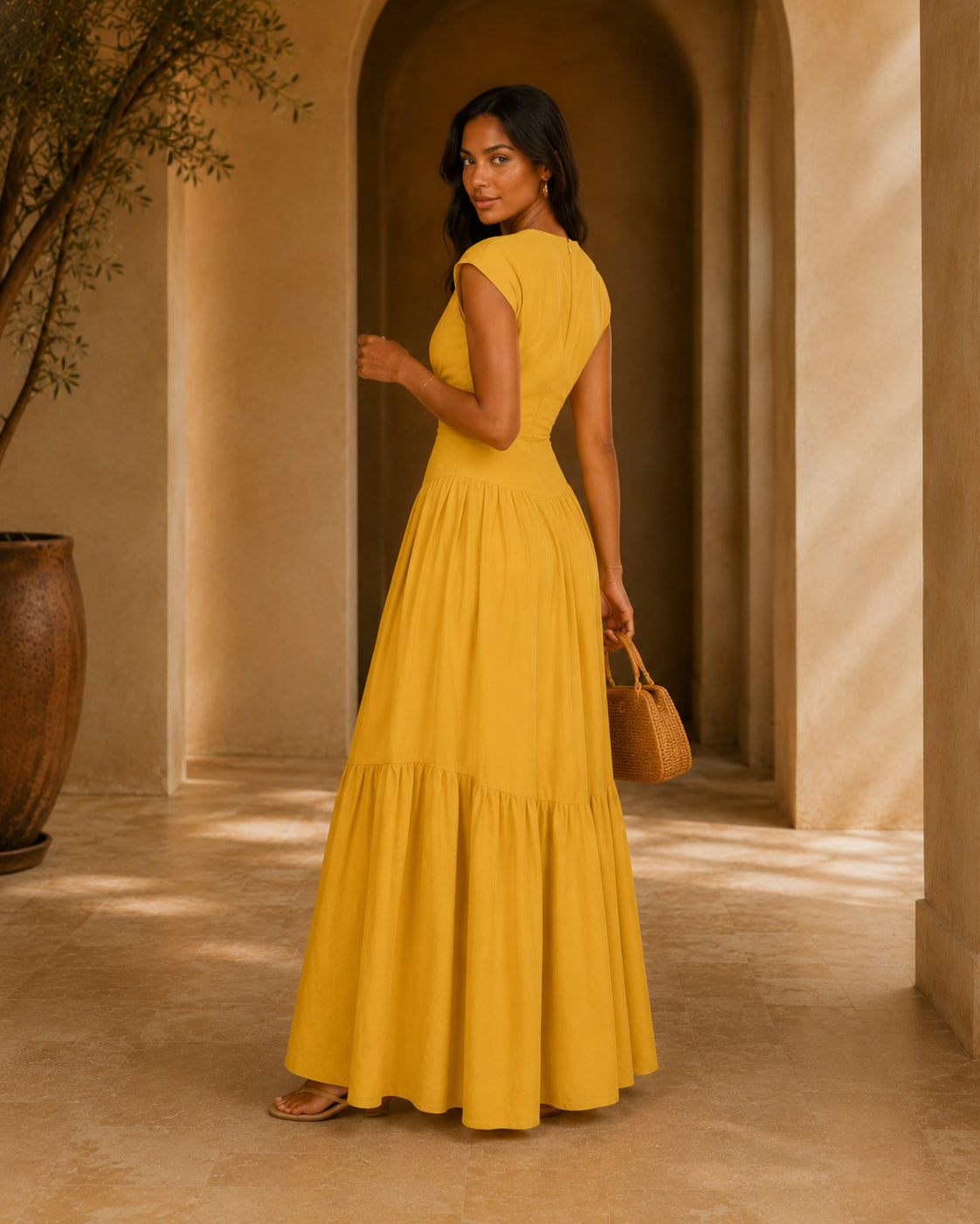 LM1641 Women's Sleeveless Pleated Loose Fit Maxi Dress