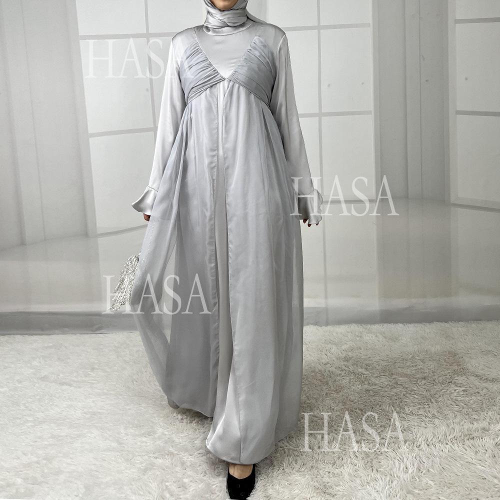 LUMAYA5858 Elegant Bright Satin Robe (without Headscarf), Clever Splicing Creates Multi-faceted CLUMAYArm