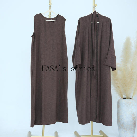 LUMAYA4854 A simple, solid-colored two-piece set, consisting of an easy-to-match robe-style dress and a matching garment.