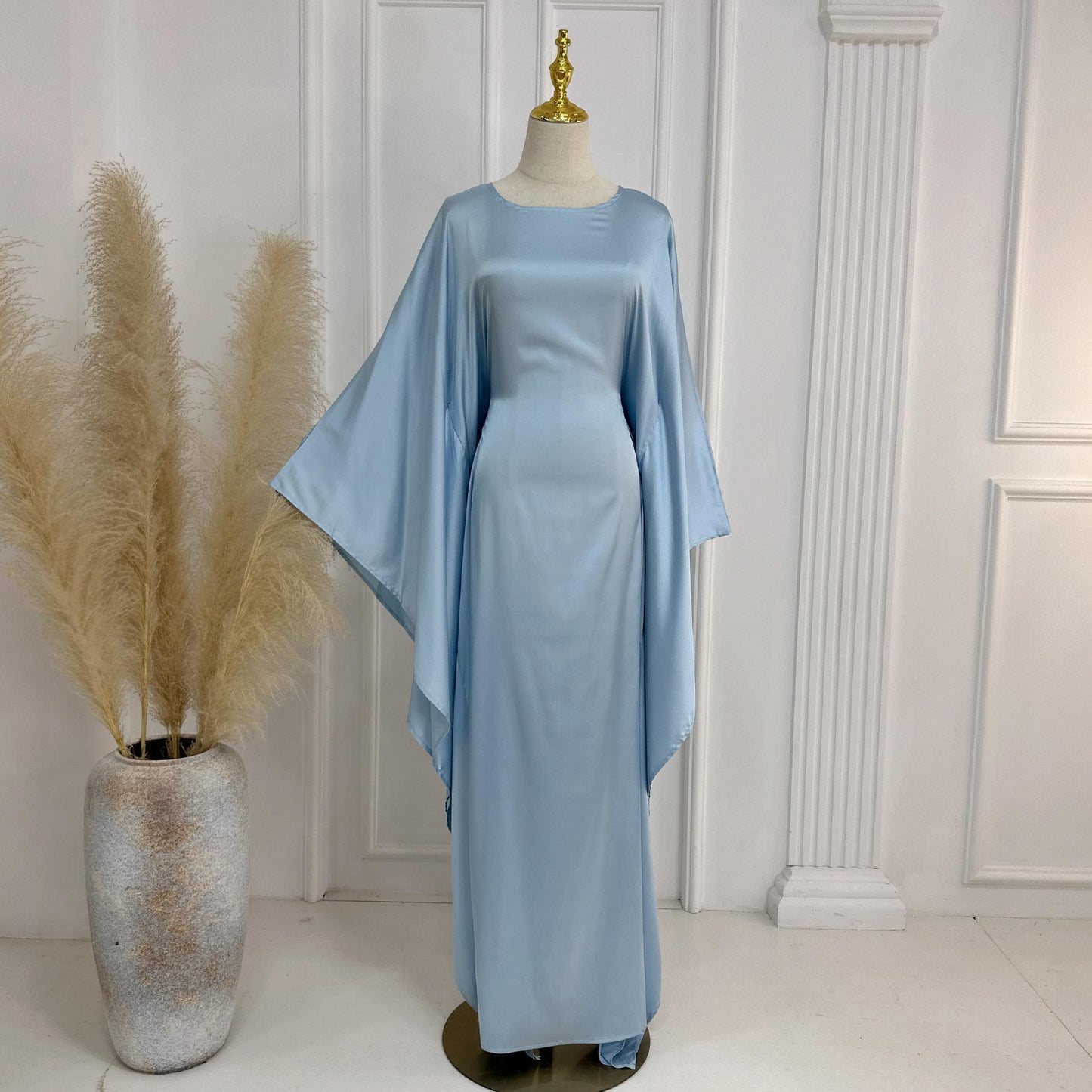 LM1504 Satin Batwing Sleeve Kaftan with Inner Belt