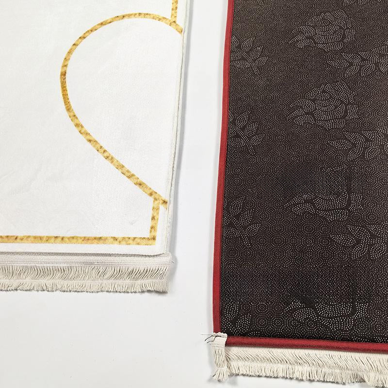 LM1238 2pcs Set Heart-SLMped Flannel Printed Blanket and Prayer Mat