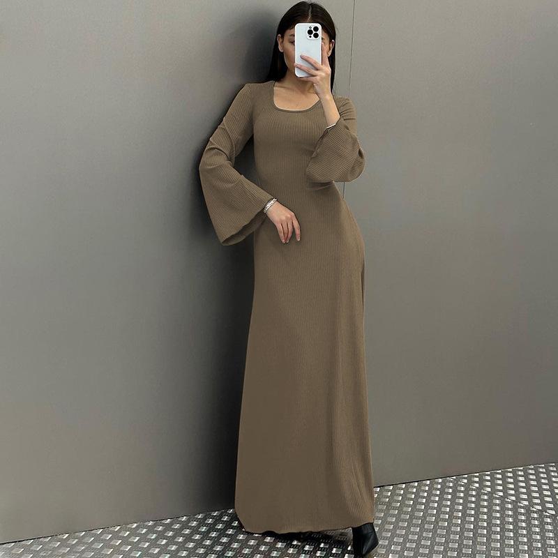 LUMAYA LUMAYA0676 Flared Long Sleeved High Waist Maxi Skirt with Lace-up Back