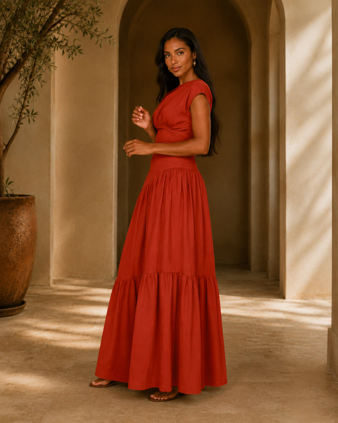 LM1641 Women's Sleeveless Pleated Loose Fit Maxi Dress