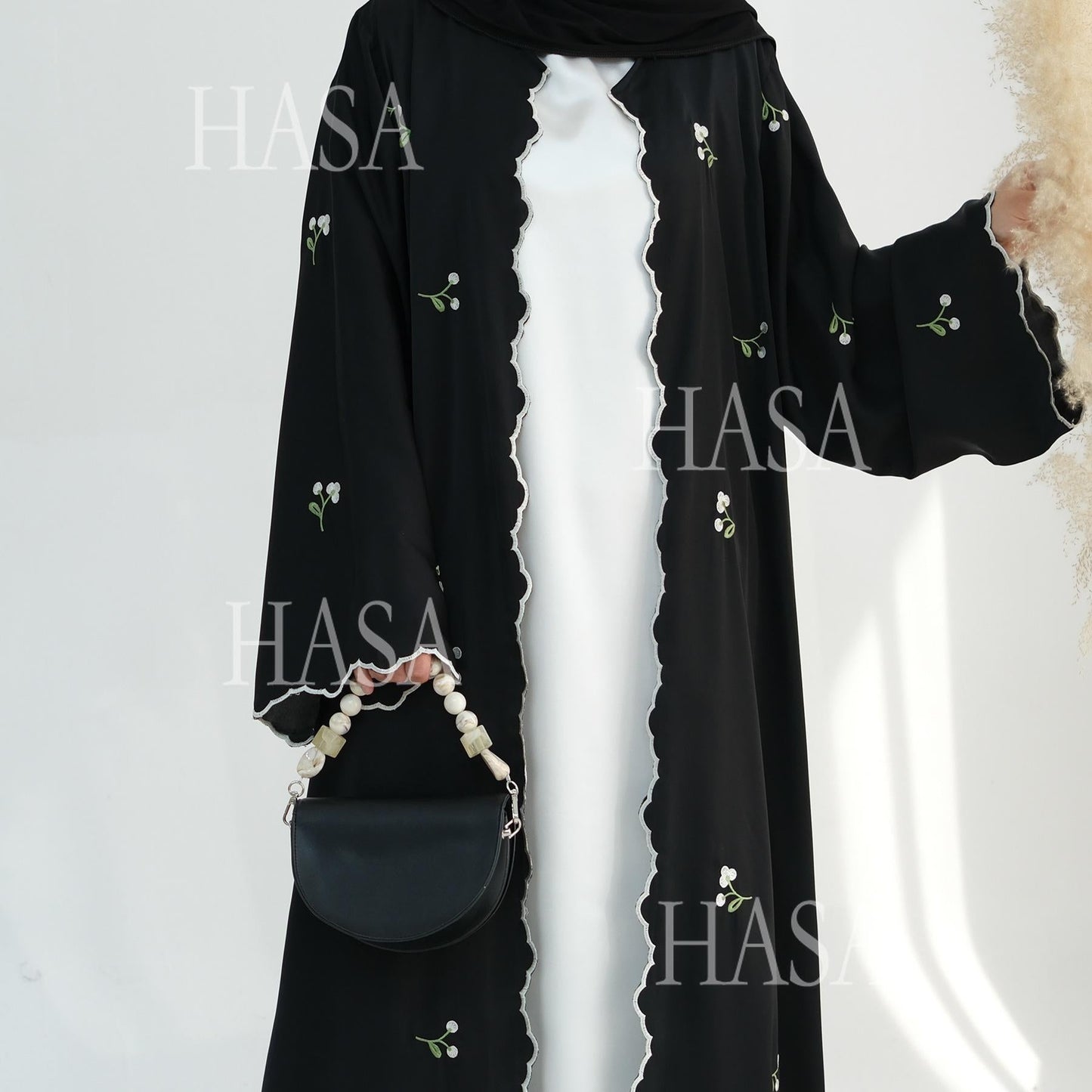 LUMAYA6472 Longline Cardigan with Delicate Floral Details and Curved Edging