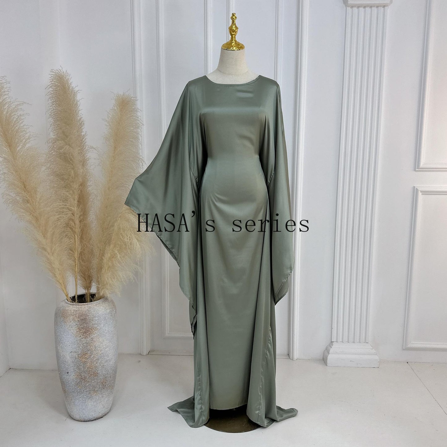 LM1504 Satin Batwing Sleeve Kaftan with Inner Belt