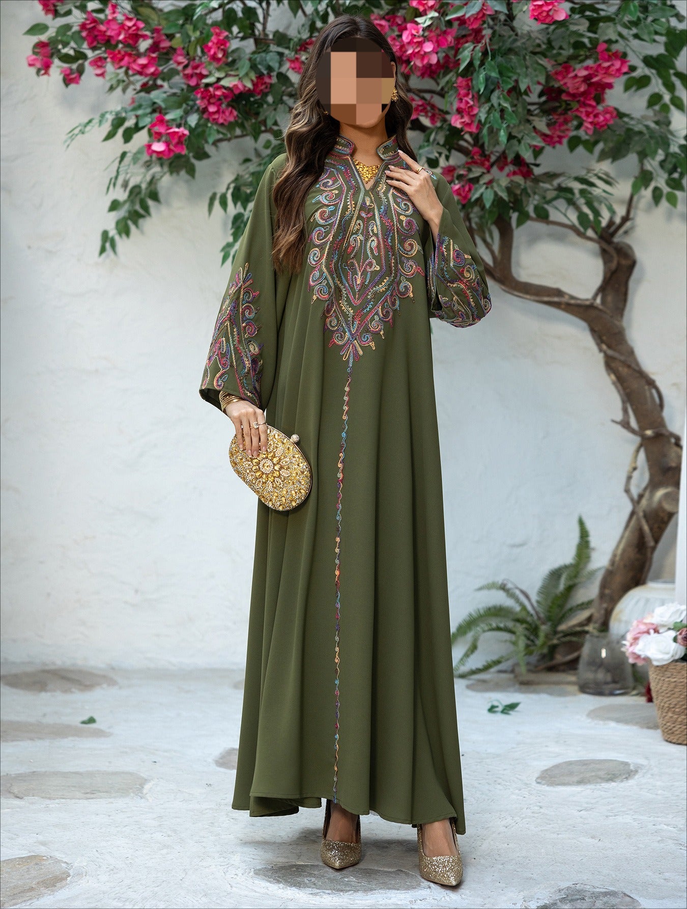 LM6669 Pullover Embroidered Robe Dress with Simple Long Sleeves