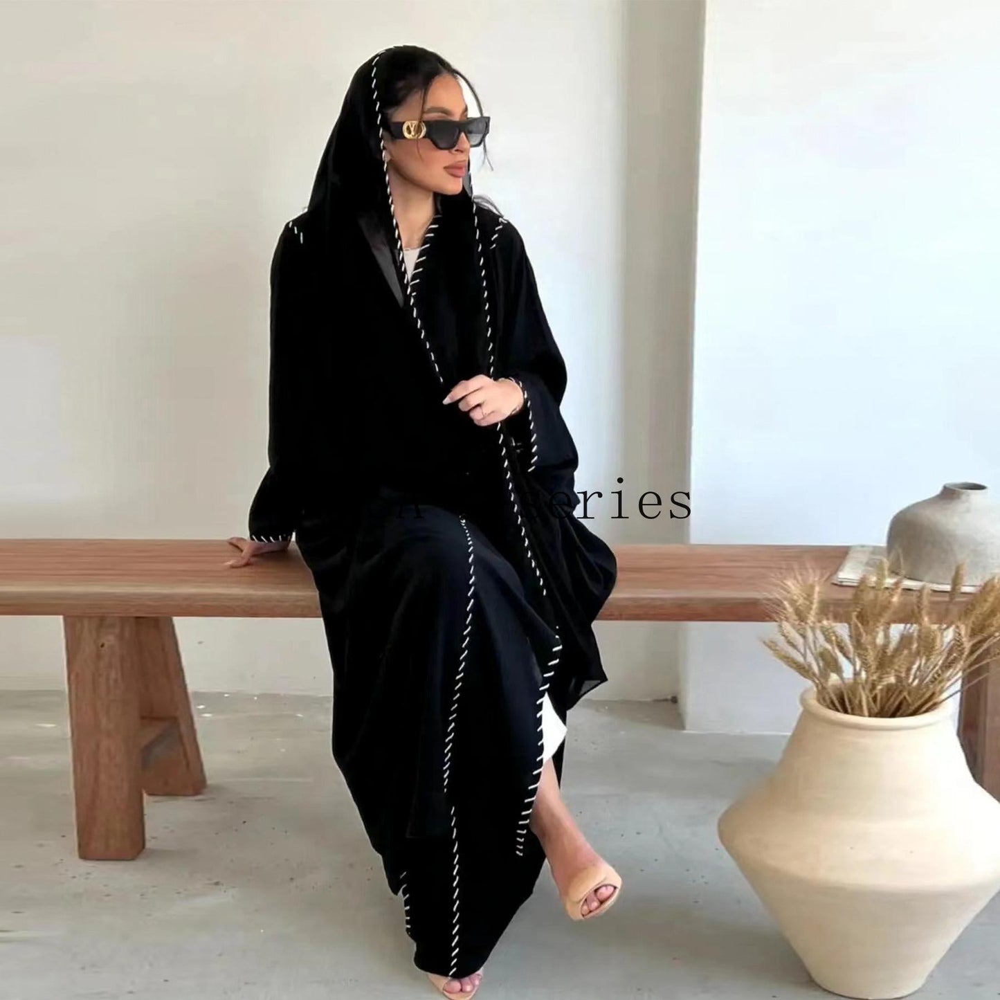 LUMAYA4843 Simple Cardigan and Headscarf Two-piece Set.