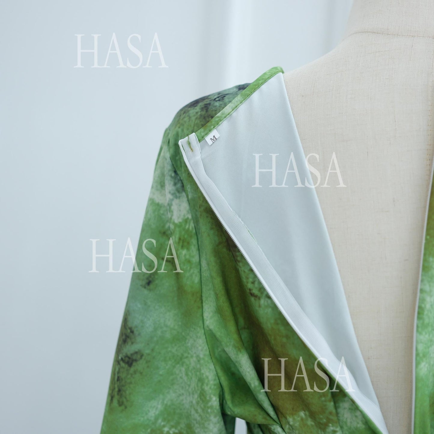 LUMAYA6550 Elegant Printed Abaya with Long Sleeves