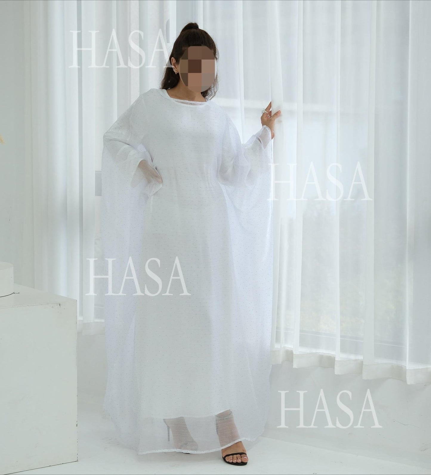 LM6619 Hot diamond long dress (with optional inner suit)