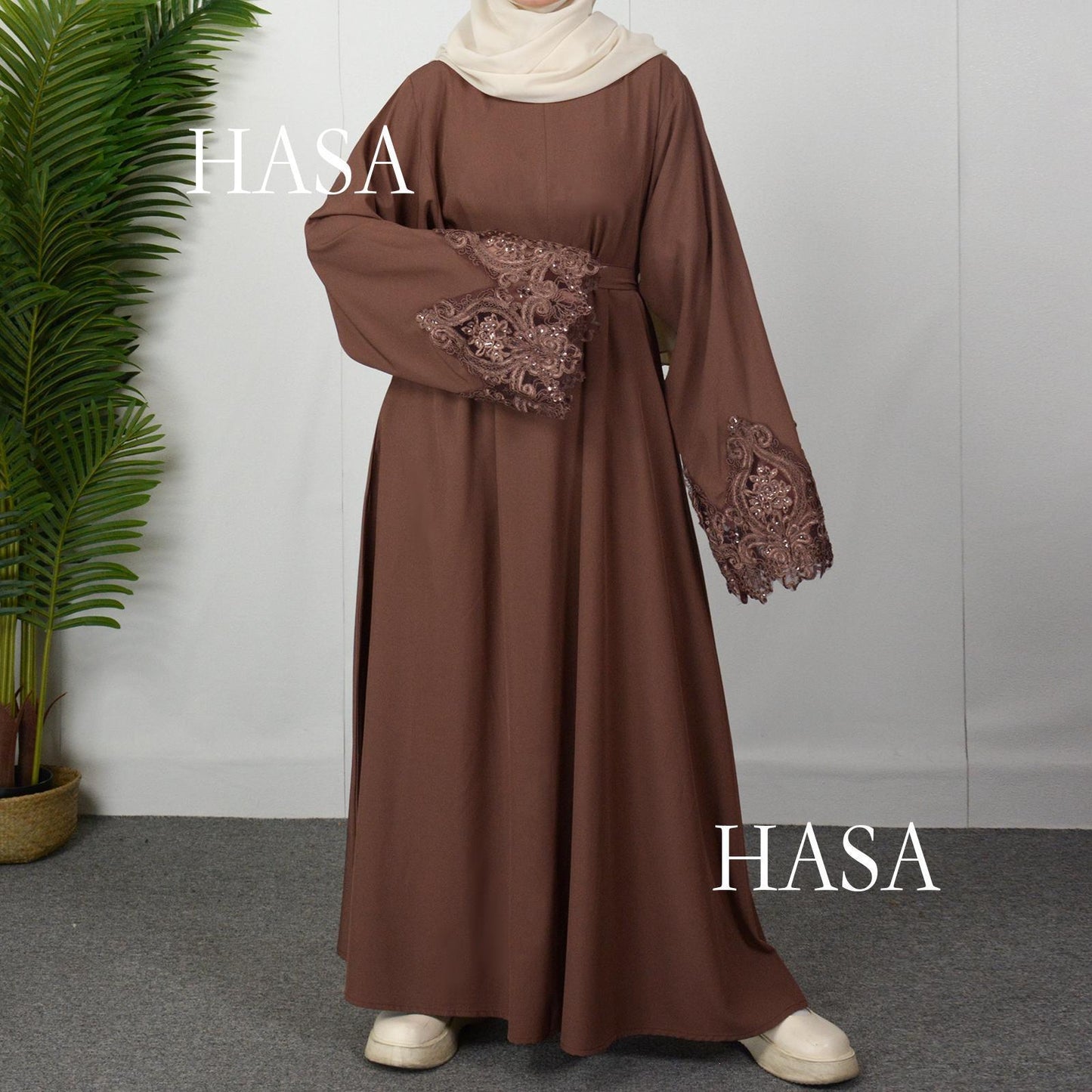LUMAYA LM0303 3D Embroidery Sleeves with Two Sides Pocket and Nursing Zippers Solid Abaya