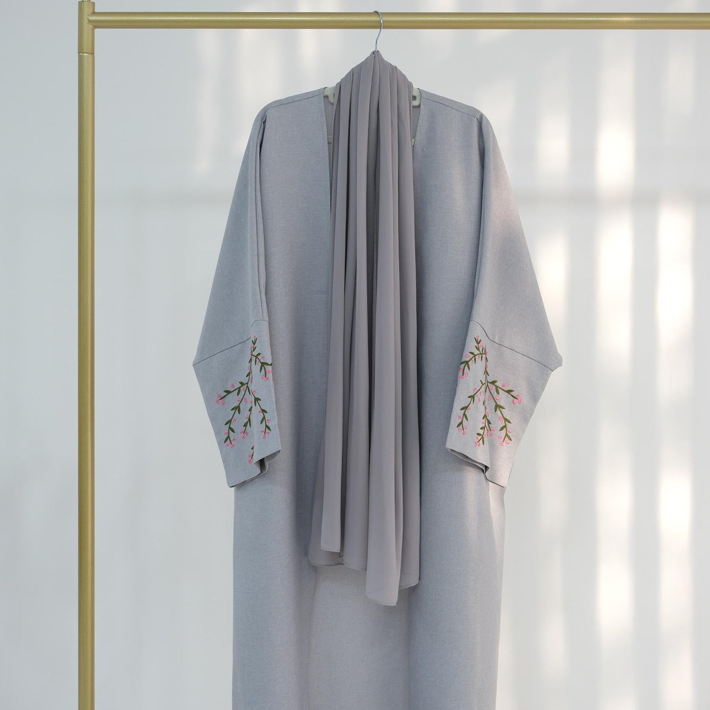 LUMAYA LUMAYA1046 Flower Embroidery Elegant Cardigan Robe