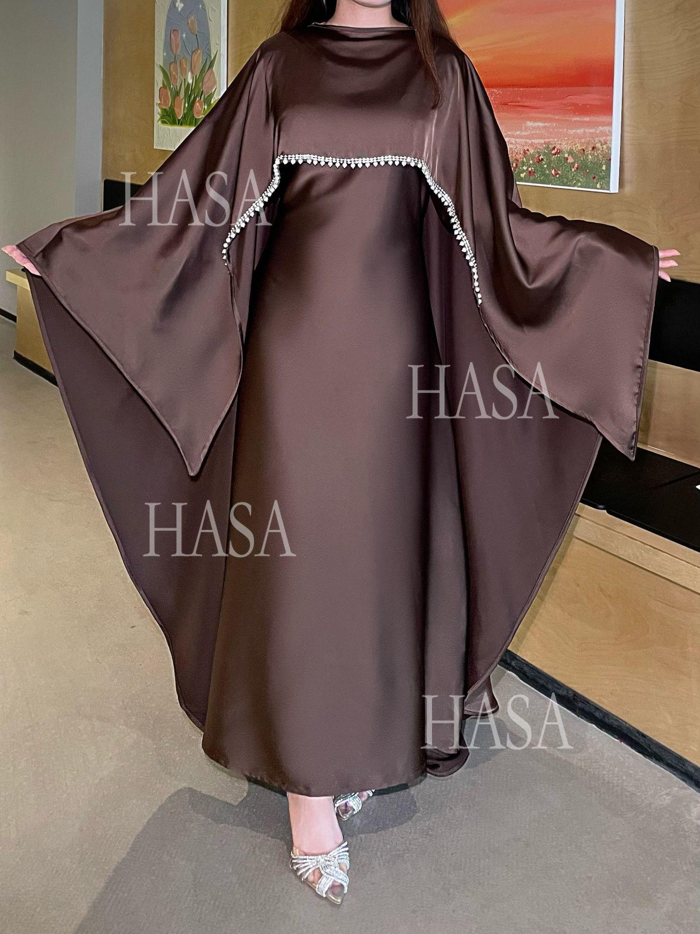 LUMAYA6476 Long Sleeves Glossy Robe with Pearl Embellishment