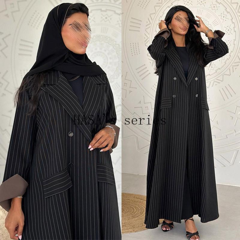 LUMAYA5101 Double-breasted, Pinstriped, Long Coat-style Robe with A Loose and Elegant Dress Design.