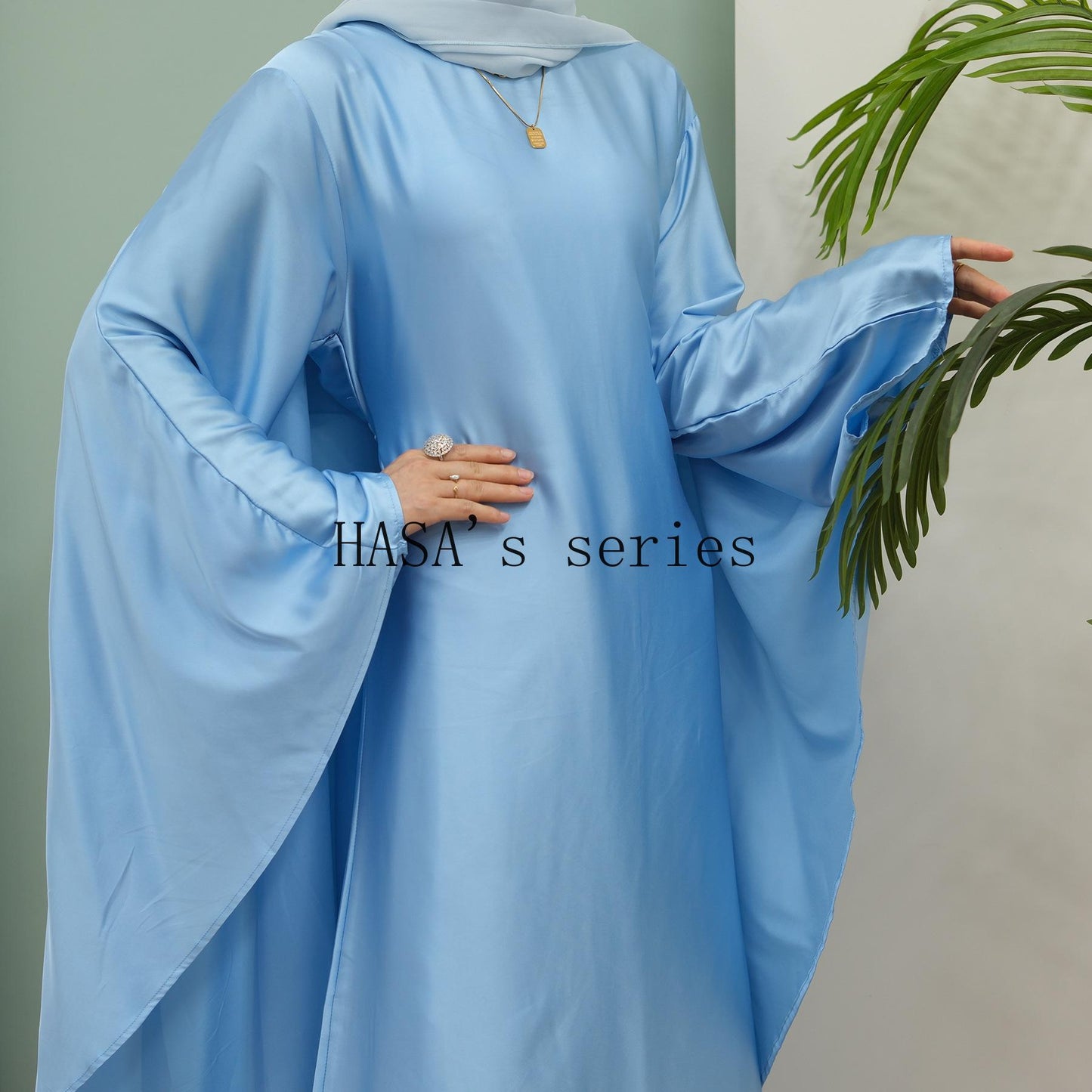 LUMAYA4835 High-density Stretch Satin Long Dress, Simple, Elegant, and Comfortable To Wear.