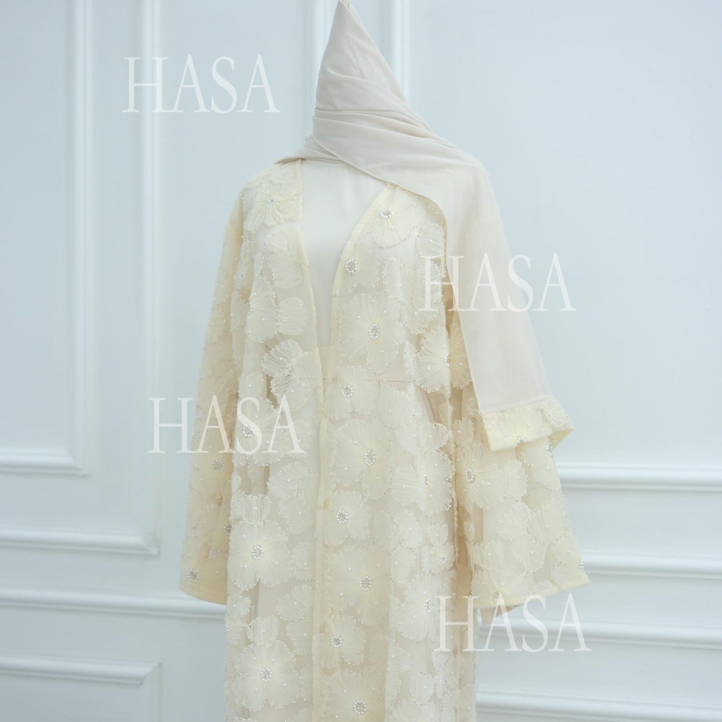 LUMAYA6625 Dreidimensionale, Perlenbesetzte Strickjacke Mit Blumenmuster, Die Mit Einer Inneren Schicht Oder Einem Kopftuch Kombiniert Werden Kann.