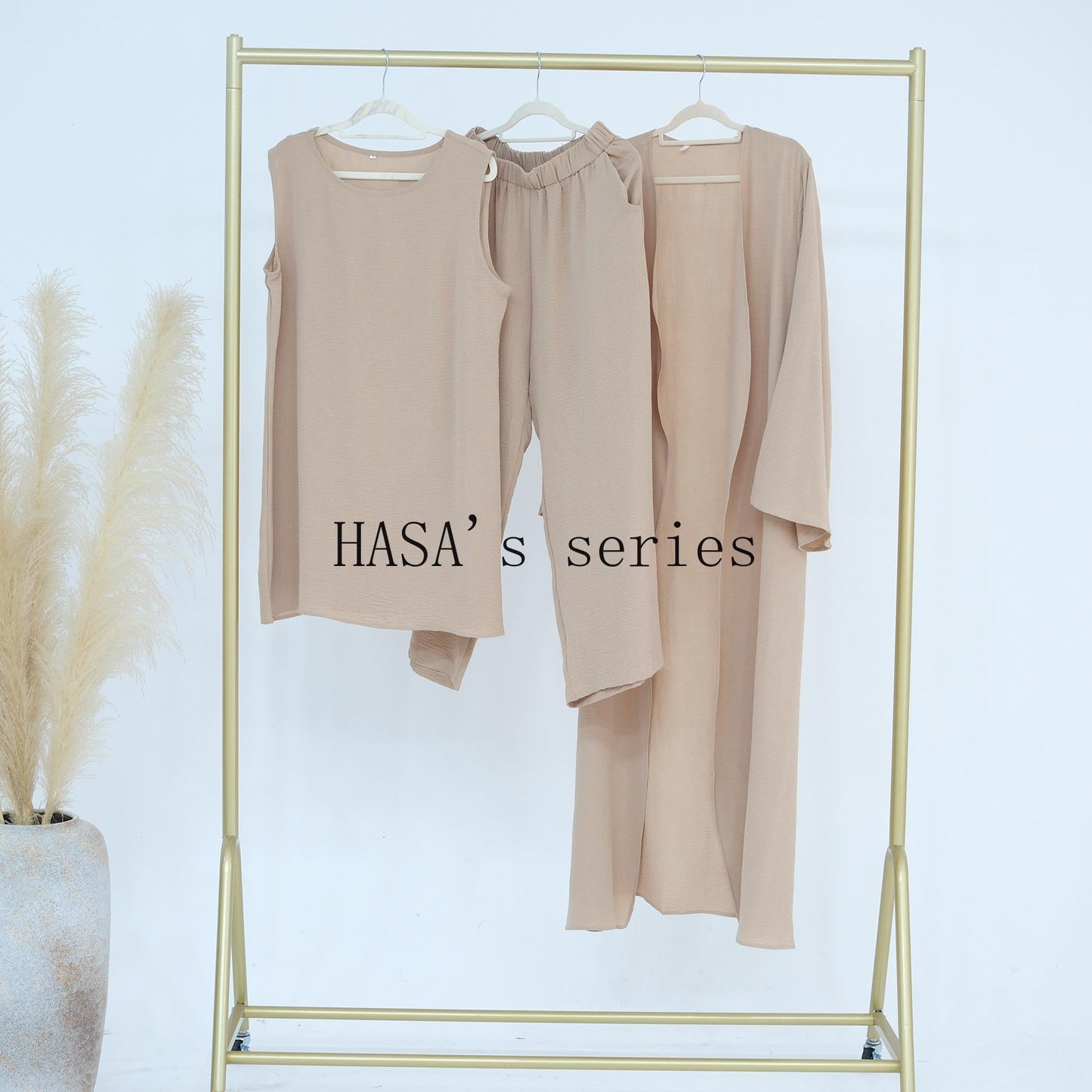 LUMAYA5107 Minimalist Style Three-piece Set | Solid Color Long Coat Paired with A Loose Two-piece Suit.