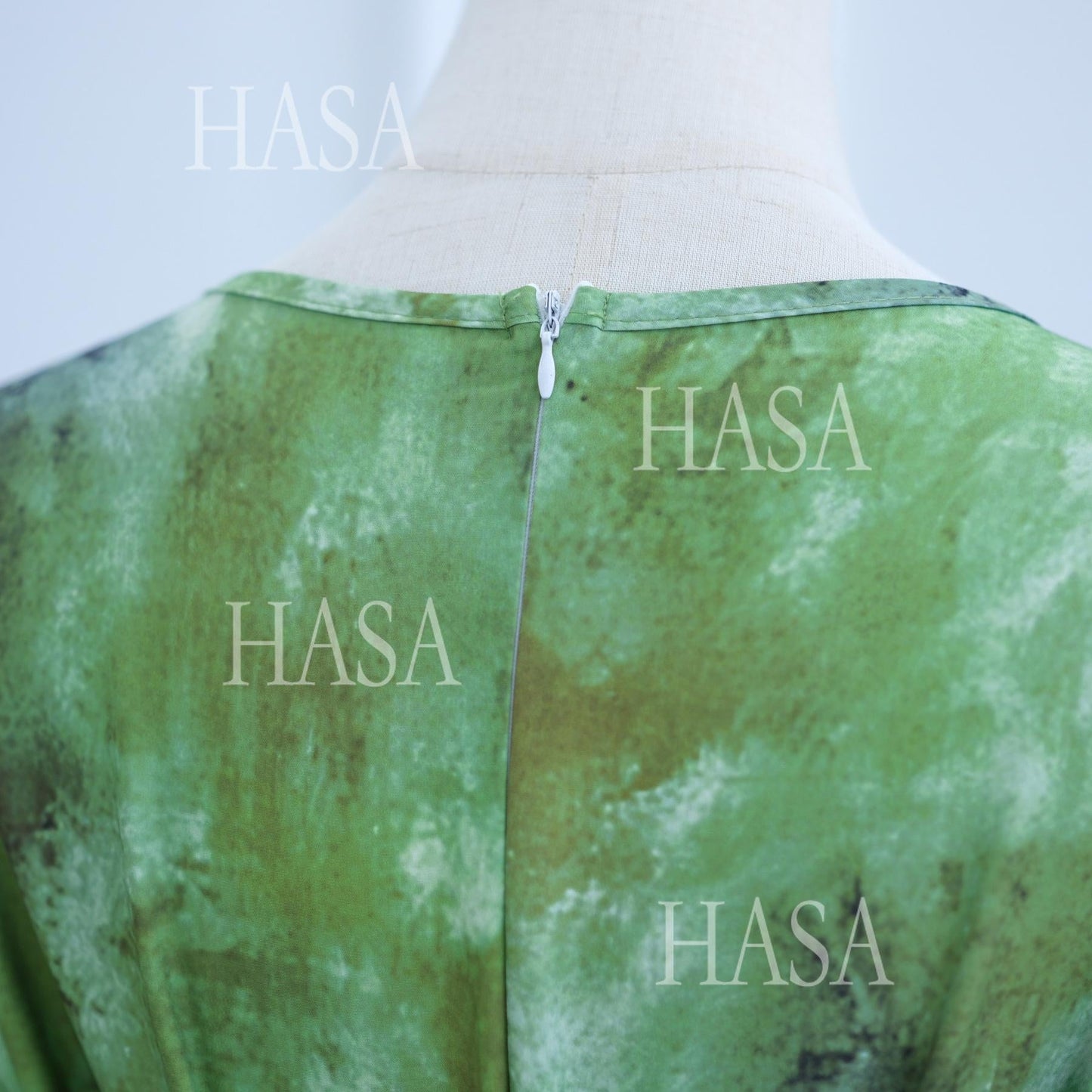 LUMAYA6550 Elegant Printed Abaya with Long Sleeves