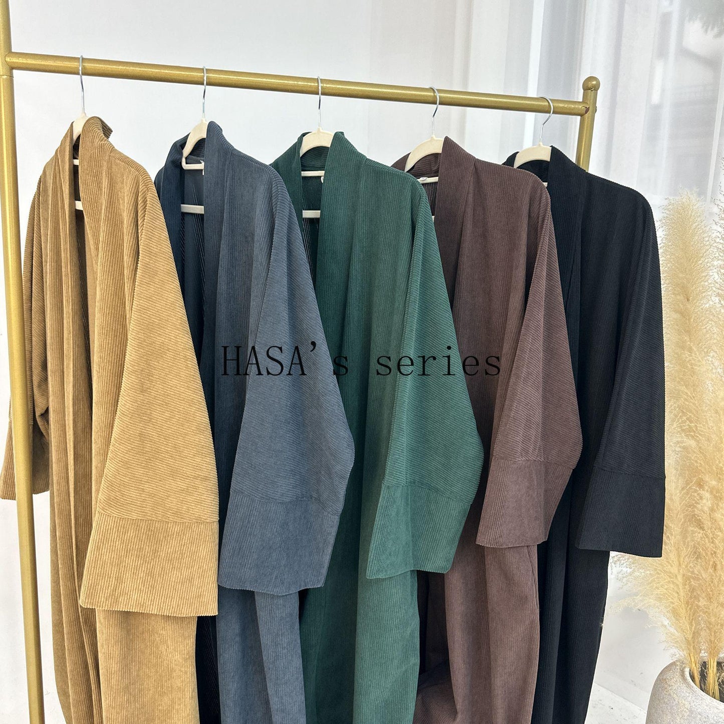 LUMAYA5489 Loose Swing Cardigan Dress - A Comfortable and Casual Fall and Winter Essential