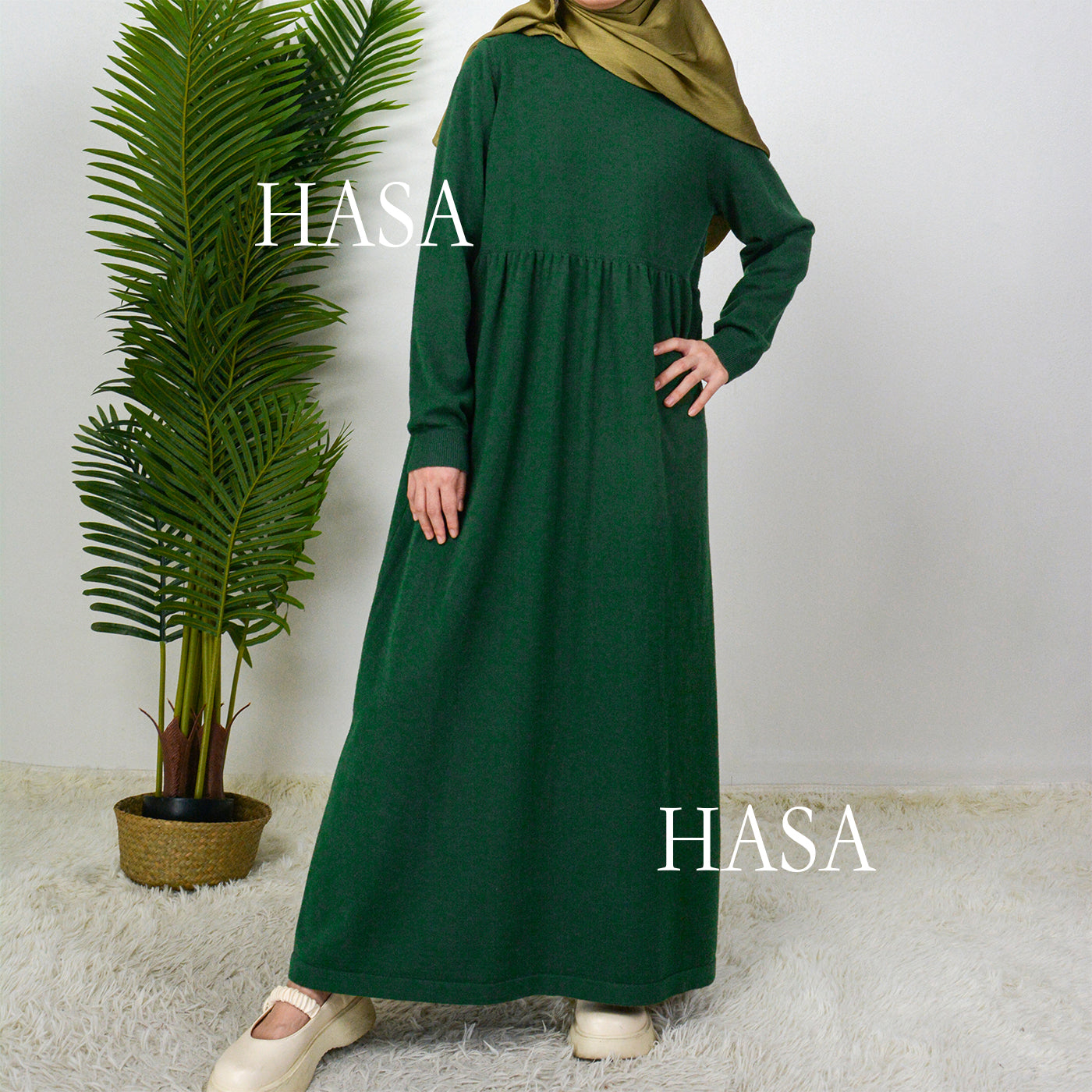 LUMAYA0116 Solid colour knitted long dress in Loose fitting waist